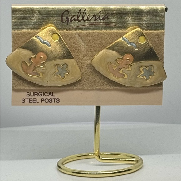 Vintage Nautical Anchor & Starfish Earrings with Surgical Steel Posts - Picture 9 of 13